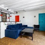 Veeve - Bauhaus Magic in the Marais