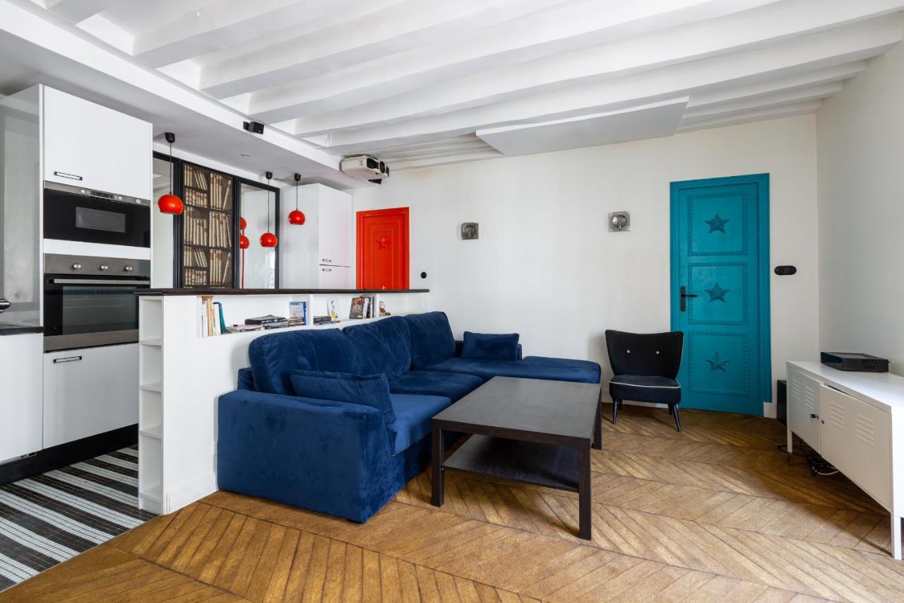 Veeve - Bauhaus Magic In The Marais